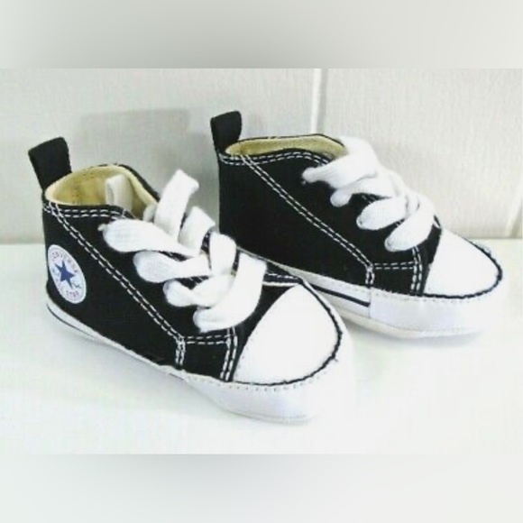 Converse Other - Converse All Star Newborn Crib Booties - Size 2 - NWOT